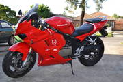 Hyosung GT250R Red ; Low Kms;  Mint Condition;  LAMS,  RWC, REGO