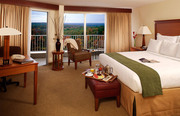 TripDigit Package - 4-Star Honeymoon with Bonus Massage or Candlelight