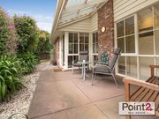 Exquisite Two-Bedroom House for Sale in Mount Eliza Village