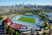 Looking for the Blimp Photography Online