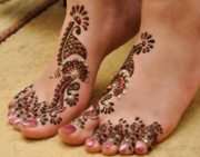 Find Beautiful Henna Artist For Brides
