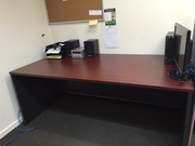 Selling used office furniture (in very good condition)